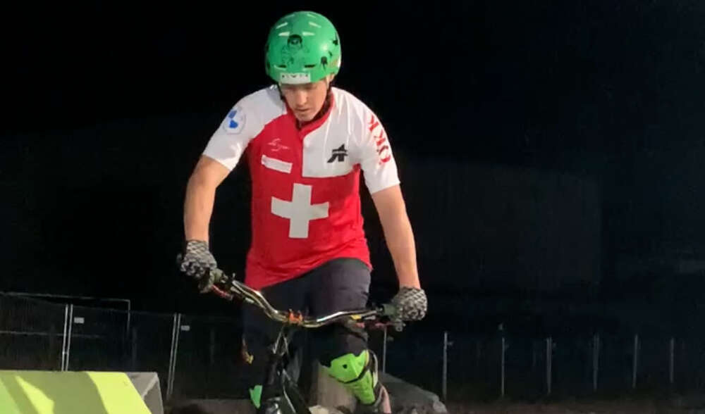 Debi Studer An Den UCI Trials World Championships In Abu Dhabi Merian debi-studer-an-den-uci-trials-world-championships-in-abu-dhabi-merian