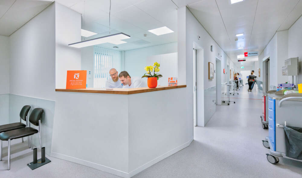 MI Ortho Notfall Empfang